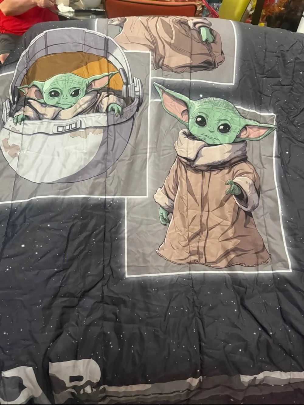 Star Wars The Mandalorian Grogu Microfiber Twin Comforter - Gray/Green